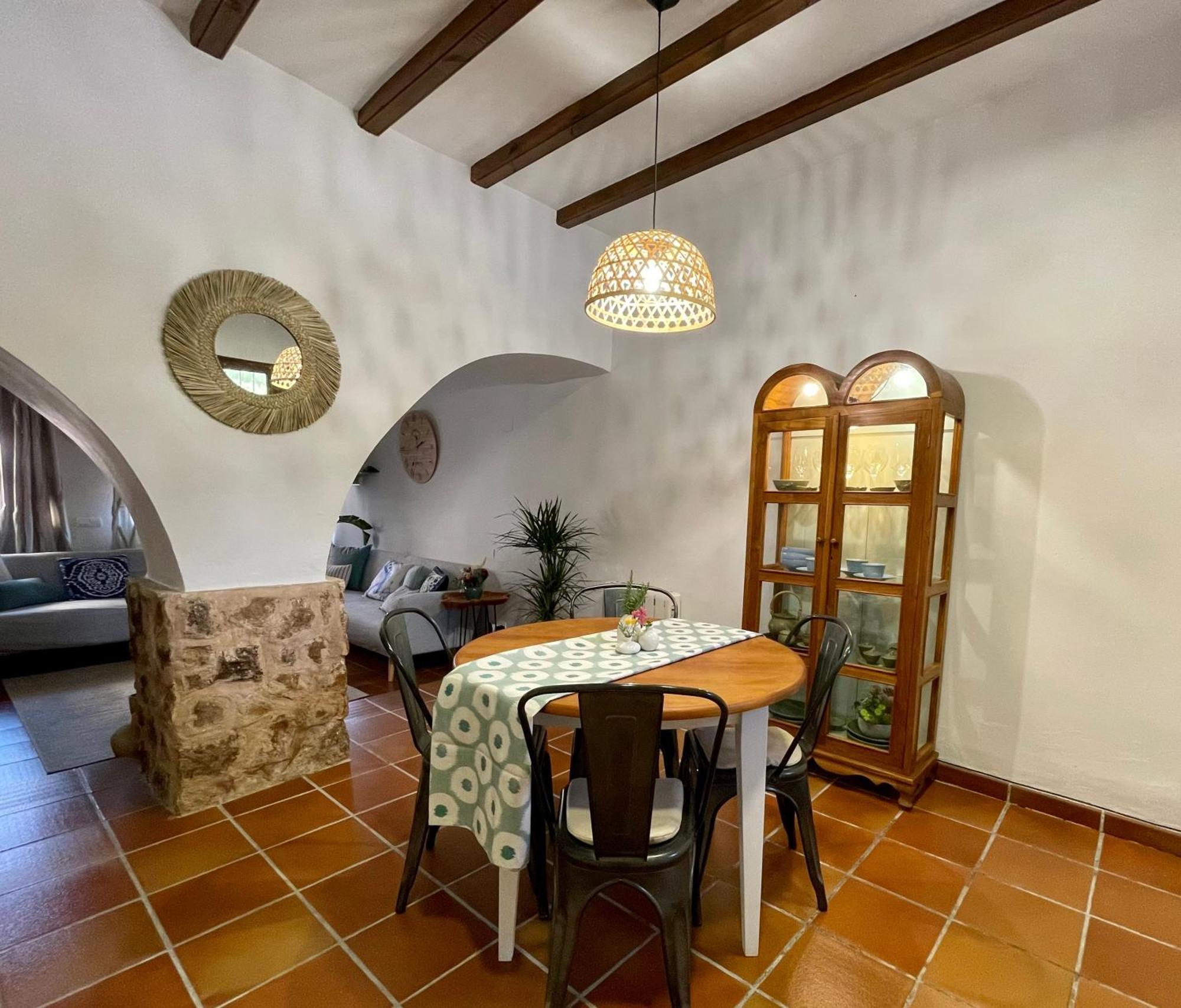 Masia De San Juan Casa Numero 15 En Castillo Con Piscina, Aire Acondicionado Y Terraza Privada Segorbe Δωμάτιο φωτογραφία